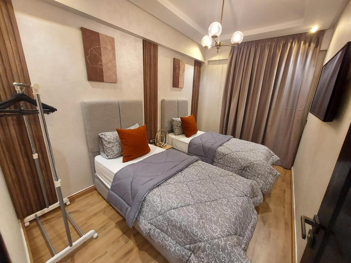 Modern Apartment Opposite The Hassan2 Mosque, Very Well Equipped And Stylish, 85 M2 With Gym And Direct Sea View With Underground Garage , Prohibits Unmarried Couples Of Arab Origin Casablanca Exterior photo