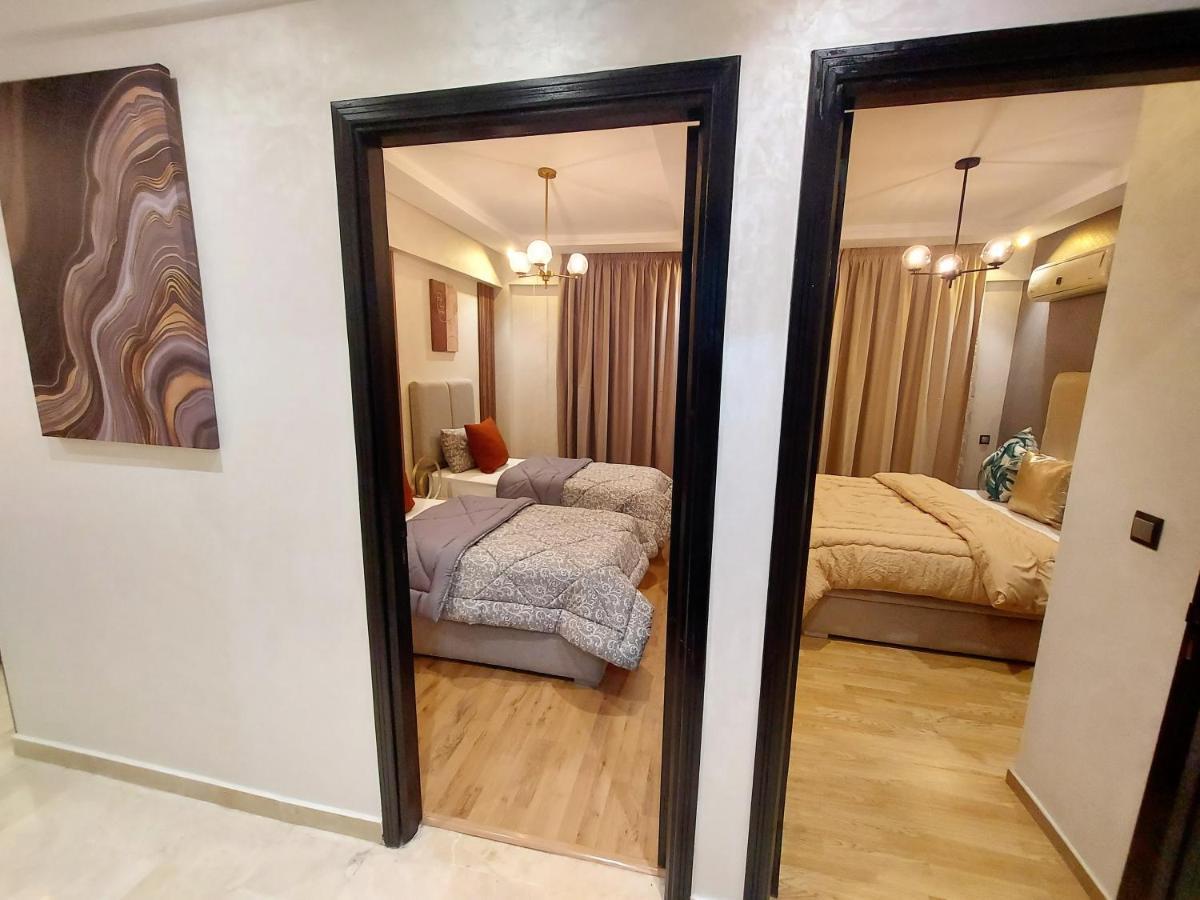 Modern Apartment Opposite The Hassan2 Mosque, Very Well Equipped And Stylish, 85 M2 With Gym And Direct Sea View With Underground Garage , Prohibits Unmarried Couples Of Arab Origin Casablanca Exterior photo