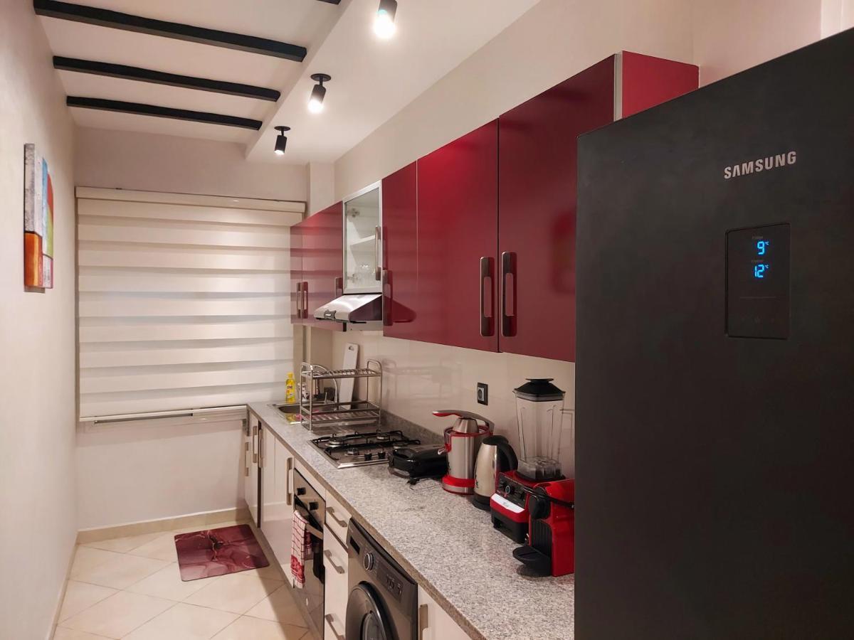 Modern Apartment Opposite The Hassan2 Mosque, Very Well Equipped And Stylish, 85 M2 With Gym And Direct Sea View With Underground Garage , Prohibits Unmarried Couples Of Arab Origin Casablanca Exterior photo