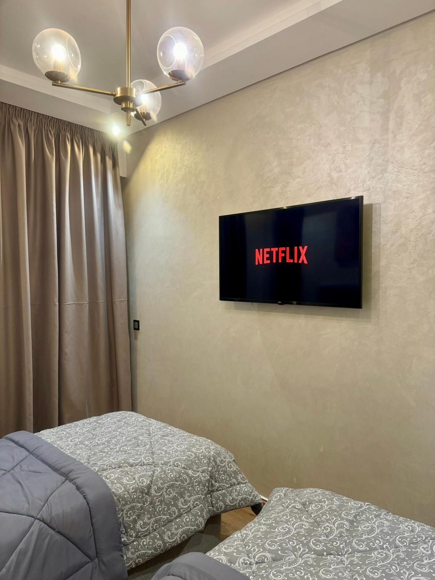 Modern Apartment Opposite The Hassan2 Mosque, Very Well Equipped And Stylish, 85 M2 With Gym And Direct Sea View With Underground Garage , Prohibits Unmarried Couples Of Arab Origin Casablanca Exterior photo